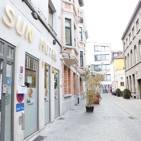 Sun Hotel Saint-Gilles Exterior foto