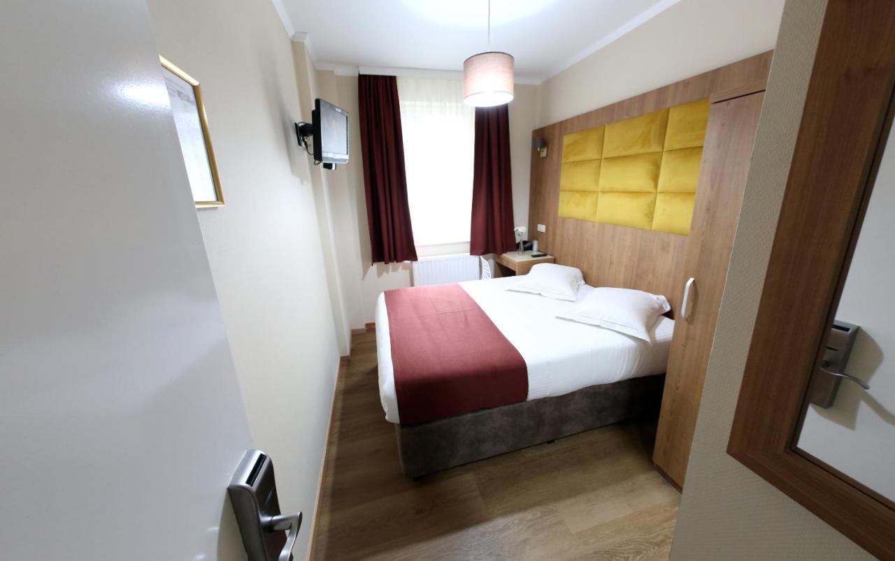 Sun Hotel Saint-Gilles Exterior foto